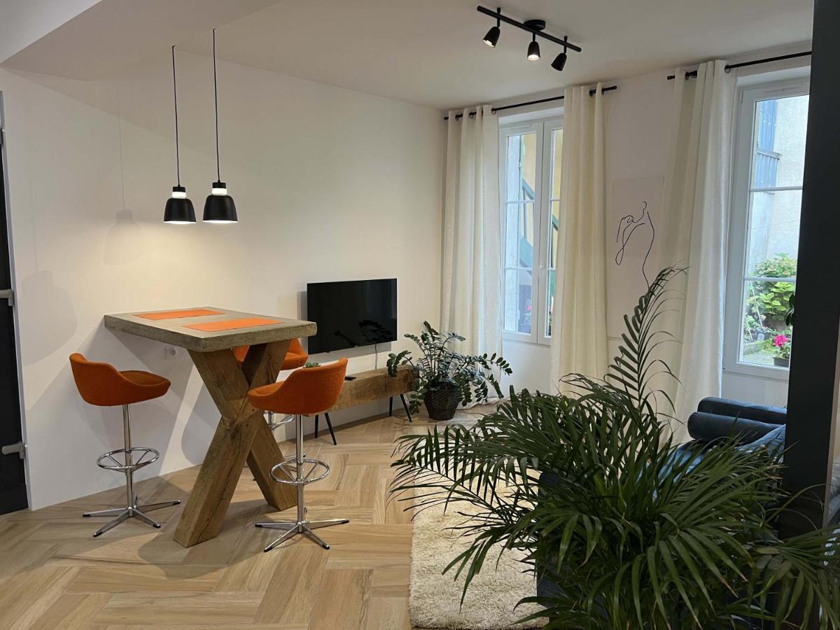 Bel Appartement Au Centre Du Vieux Joigny Eksteriør bilde